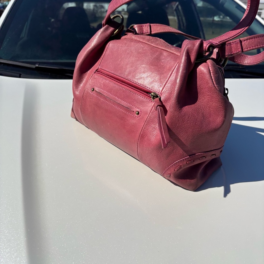 Nino Bossi Red Leather Shoulder Bag!